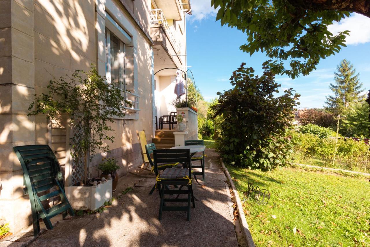 L'Appartement A Cardaillac Rodez Exteriör bild